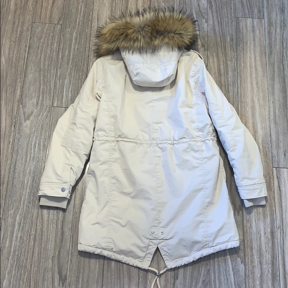 Like new beautiful winter parka - Picture 2 of 6